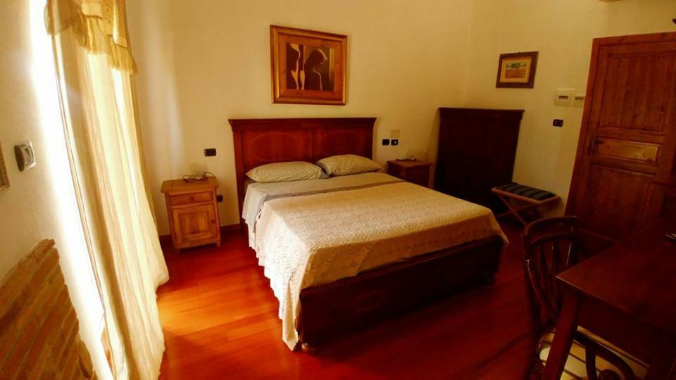 Casale Del Sole Bed & Breakfast Cepagatti Eksteriør bilde